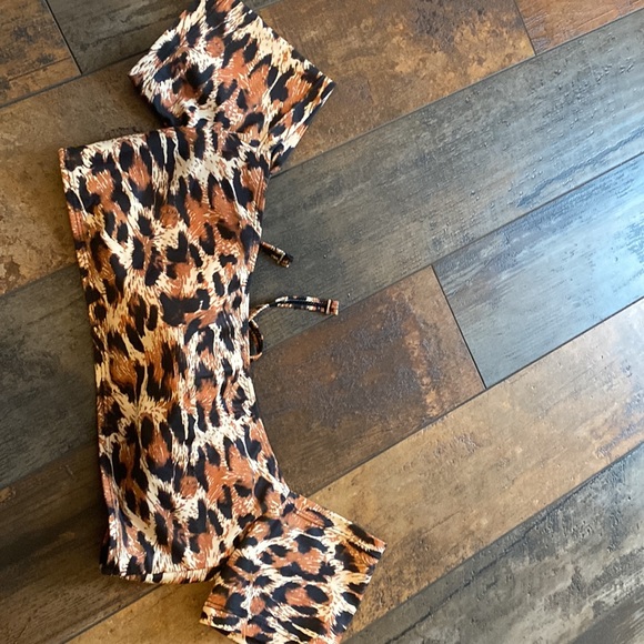 Medium cheetah bikini with removal padding - Picture 7 of 7